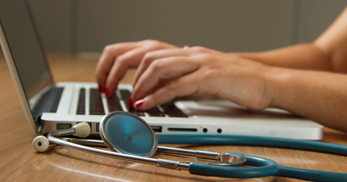 Read more about the article Πώς εισάγουμε Ιστορικό Ασθενούς στο MediSign: παράδειγμα